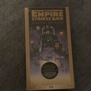 The Empire Strikes Back VHS Movie Special Edition New Sealed